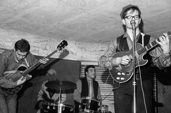 Rock band performing at the Golf-Drouot, 1964