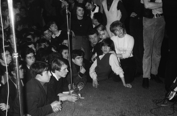 Johnny Hallyday and Claude Lemoine, 1964