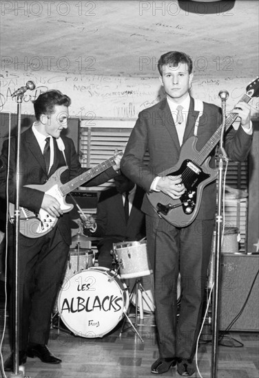 Groupe de rock au Golf-Drouot, 1964