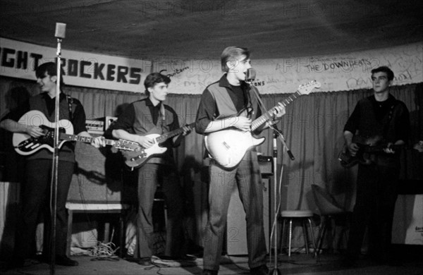 Les Night Rockers, 1964