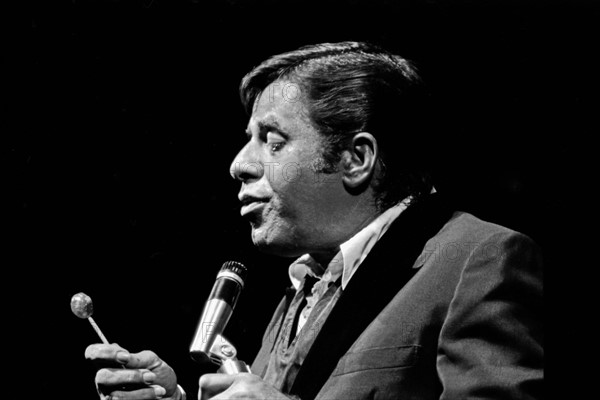 Jerry Lewis, 1976