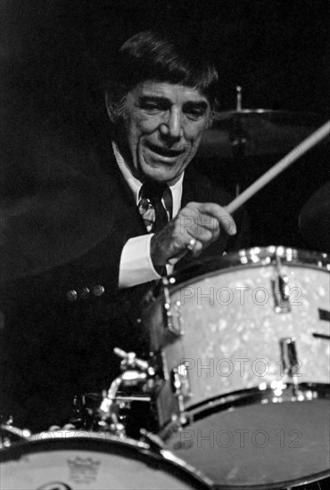 Louie Bellson, 1977