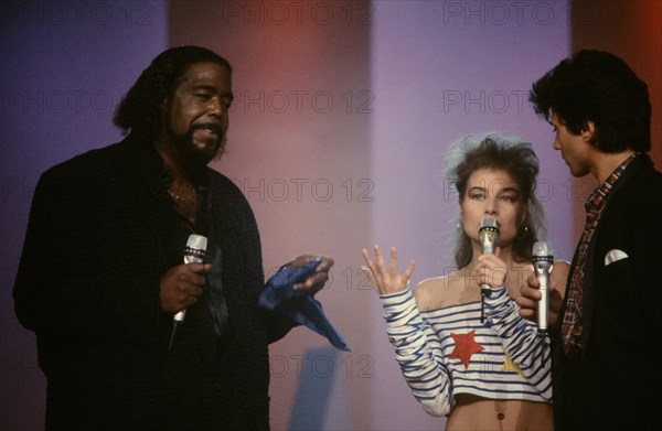 Barry White and Elli Medeiros interviewed by Jean-Luc Lahaye