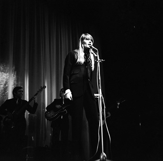 Françoise Hardy, 1967