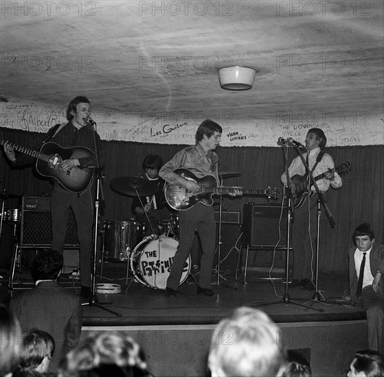 Rock band performing at the Golf-Drouot, 1964