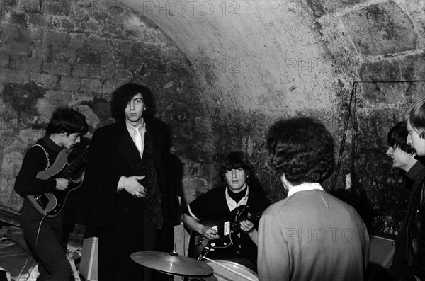 Hector and the French rock band Les Tarés, 1964