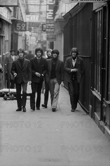 Le groupe de rock Les Tarés, 1964