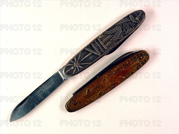 Couteaux en métal à motifs maçonniques de la loge Justice