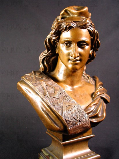 Buste en bronze de Marianne maçonnique