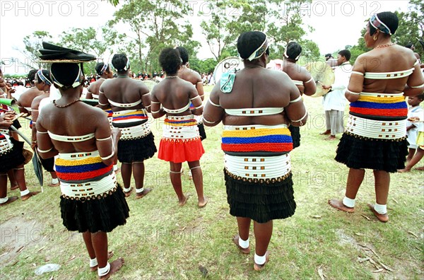 Gingindlovu, KwaZulu-Natal, South Africa, 12/2003
shembe church, celebration, festival, religion, shembe culture, traditions, zulu people, zulu traditional dress