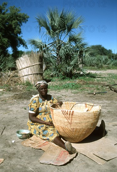 Large Open Basket