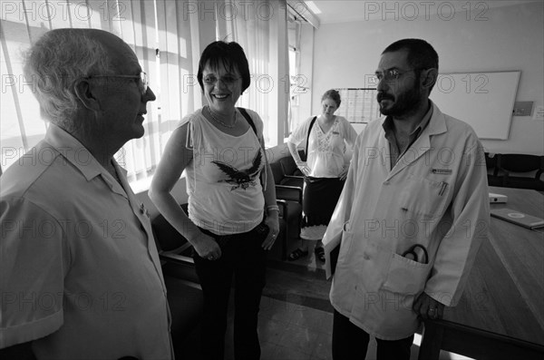 Dr J V Larsen\\'s final week at Eshowe Hospital