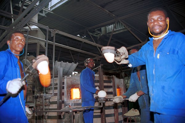 Estcourt, South Africa, 11/2001
men, man, factory, factories, glass making