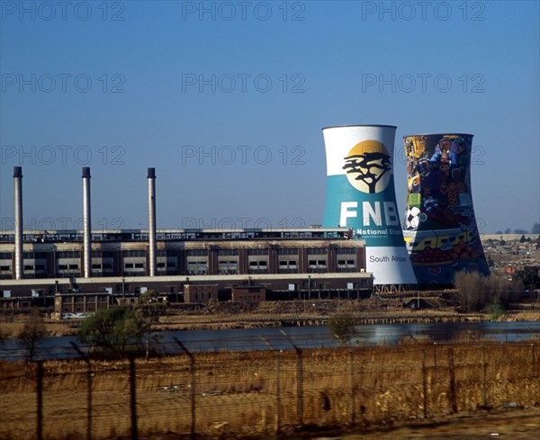 Soweto, Johannesburg, South Africa, 9/2003
Cooling towers of a power station situated in a residential area in Soweto, Johannesburg, South Africa
power station, cooling towers, energy, electricity, power generator, industry in an urban area, townships