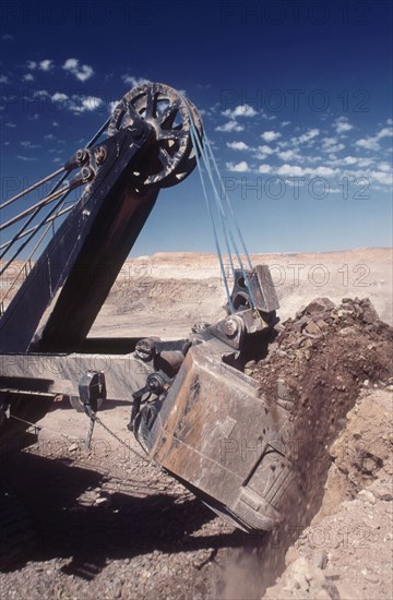 Large digger exacvating for diamonds. jwaneng mine