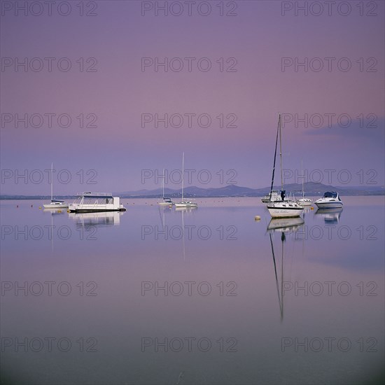 HARTBEESPOORT DAM AT DUSK