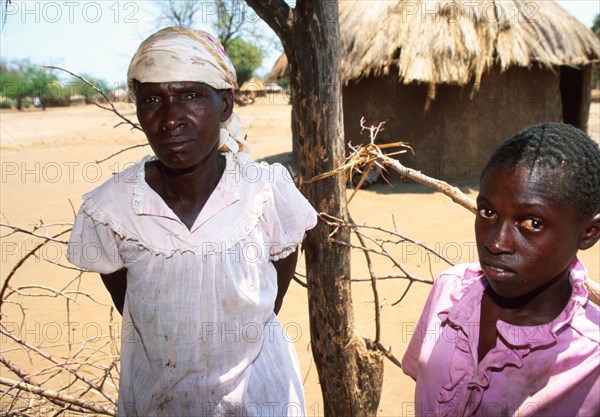 Mother and daughter, Zambezi Valley