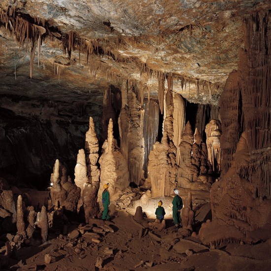 CANGO CAVES