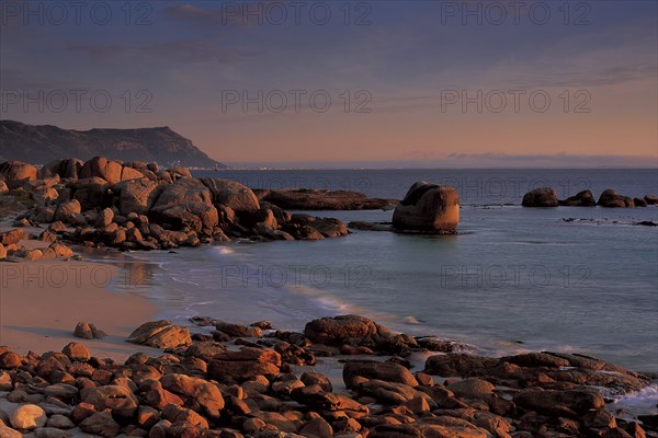 BOULDERS BEACH