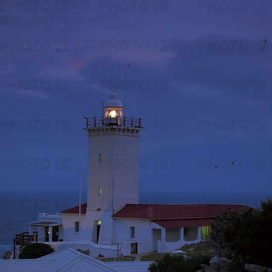 MOSSEL BAY LIGHTHOUSE