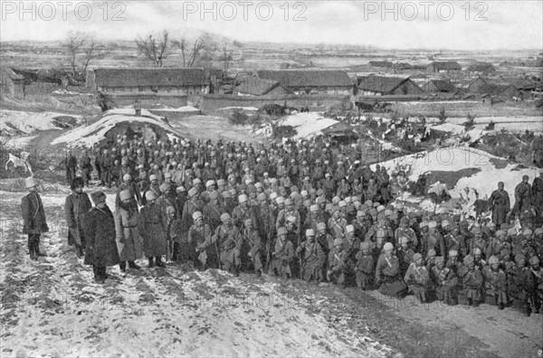 Russo-Japanese War 1904-1905, Cossacks of the Krasnogarsk Regiment being drilled