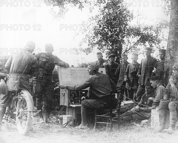 World War l: United States Army Signal Corps in France