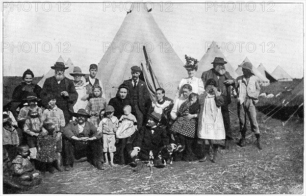 Boer families in a concentration camp at Eshowe, Zululand, 1900