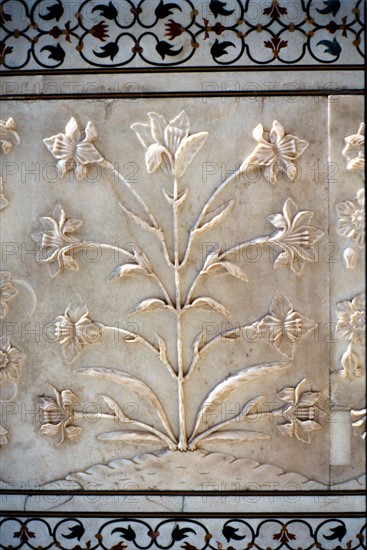 Marble carving of formalised lily, Taj Mahal