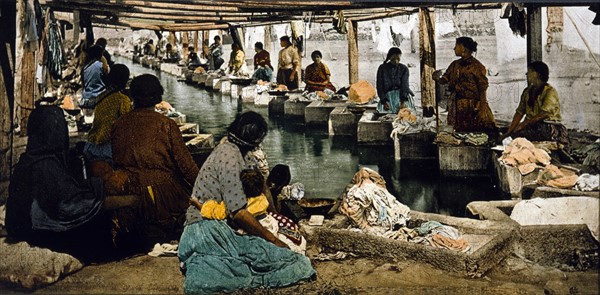 Lavanderas, Mexico City circa 1885-1900