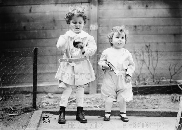 Michel et Edmond Navratil, survivants du Titanic