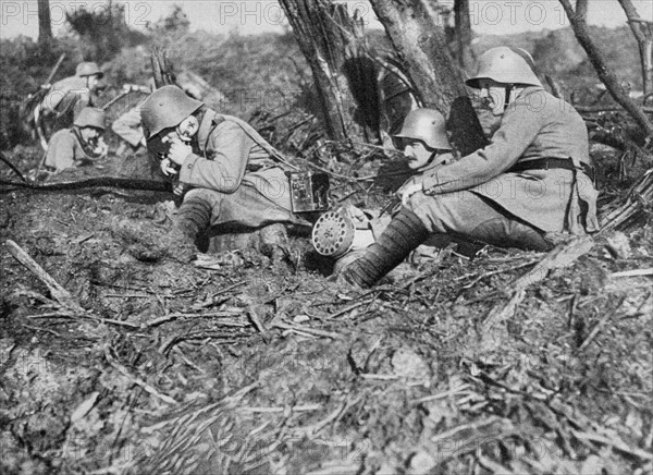 World War I   : Communication