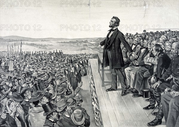 Abraham Lincoln making his famous address
