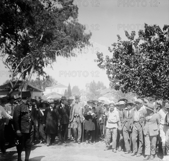 Balfour visiting Jewish colonies