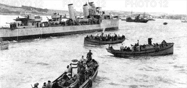 Canadian destroyer 'Fraser' off Spanish coast