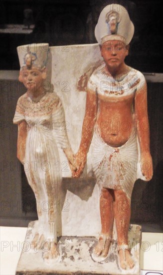 Akhenaton and Nefertiti