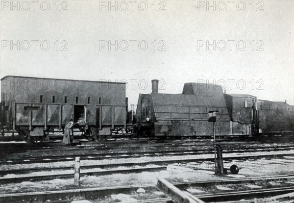 Russian armoured railway locomotive and wagon