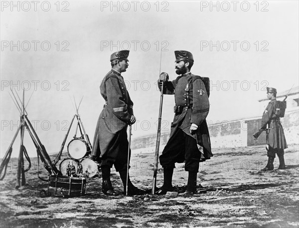 Three Spanish soldiers