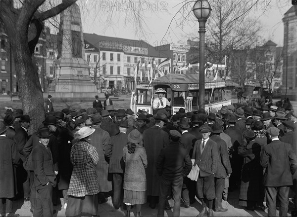 Street Car in the Susan B. Anthony Pageant