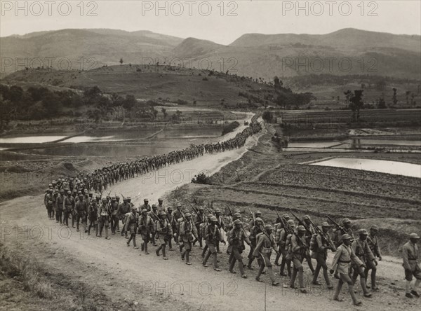 Queue of Chinese warriors, 1943