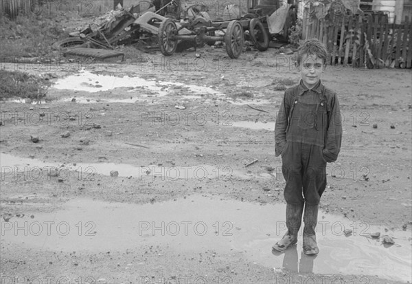 Dweller in Circleville's Hooverville, 1938