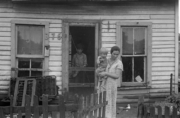 Dweller in Circleville's Hooverville, 1938