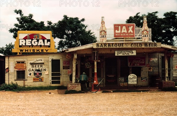 A petrol station in New Mexico, 1942