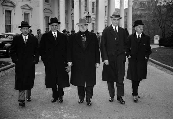 Capital and Labour leaders at White House, 1940