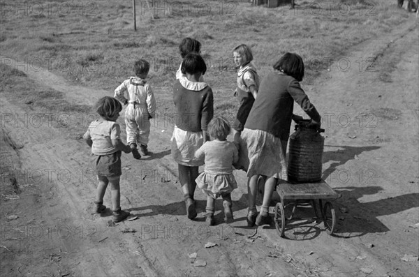 Children of migratory workers, 1936
