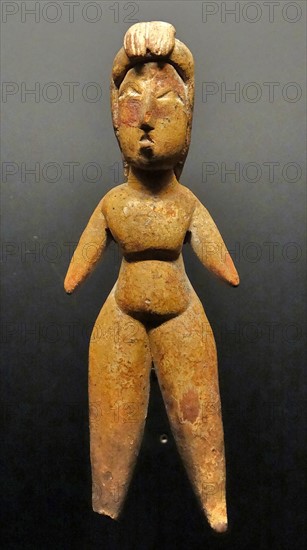 Mayan anthropomorphic figurine, made from terracotta, Mexico, 1000 -600 BC