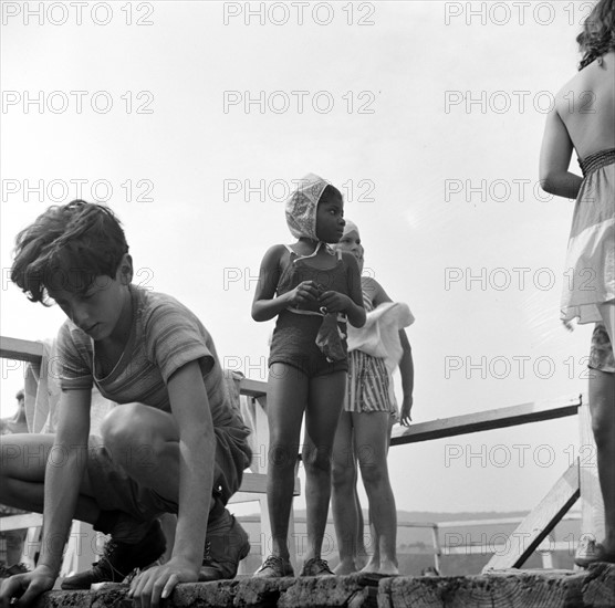 Haverstraw, New York. Interracial activities at Camp Christmas Seals, where children are aided by the Methodist Camp Service.