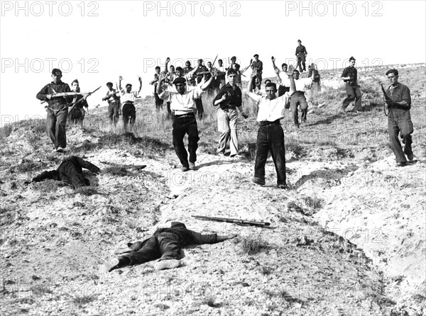 Spanish Civil War: Nationalist troops capture Republican soldiers In 1936, at the Battle of Somosierra