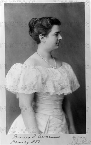 Photographic print of 1st Lady Frances Folsom Cleveland Preston, wife of President Grover Cleveland