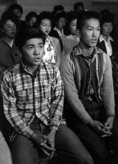 Photographic print of choir singers at the Manzanar Relocation Centre