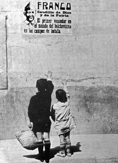 Children salute General Franco